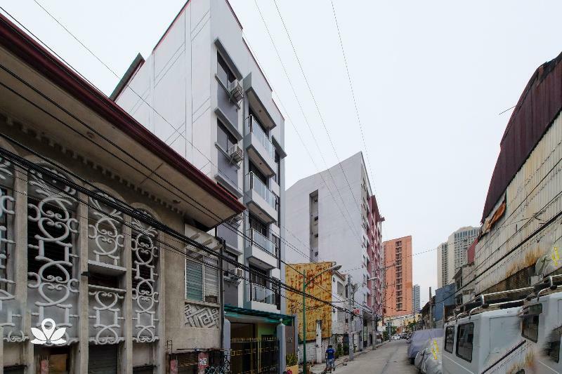 Zen Rooms Time Travellers Makati Makati City Esterno foto